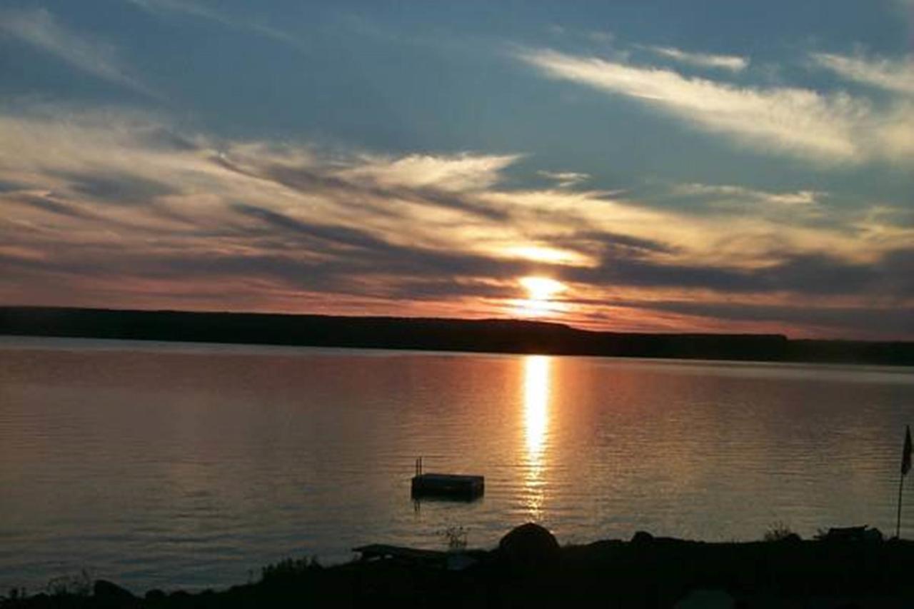 Wee Point Resort Manitowaning 외부 사진